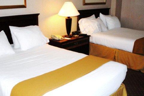 Holiday Inn Express Waterbury Esterno foto