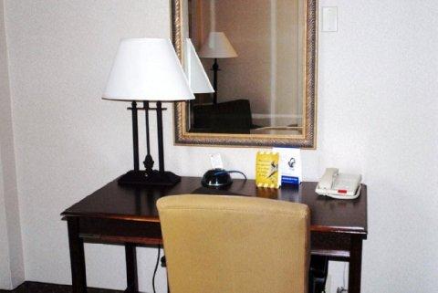 Holiday Inn Express Waterbury Esterno foto