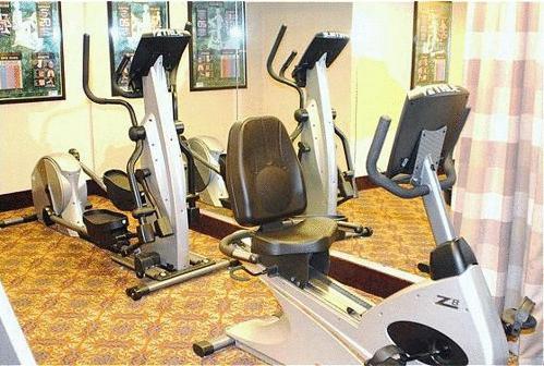 Holiday Inn Express Waterbury Esterno foto